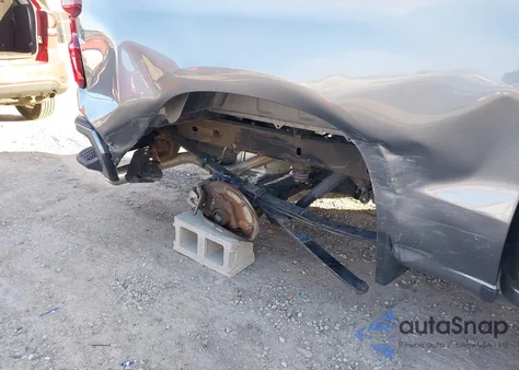 2019 Chevrolet Silverado 1500 Custom from USA, damaged, VIN 3GCPYBEH7KG304569